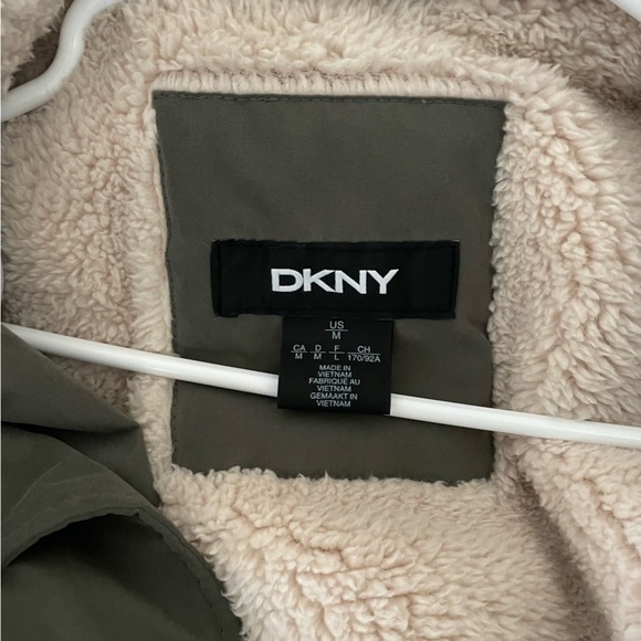 DKNY Parka Fur Trim Hooded, zippered Belted Warm Jacket - Picture 3 of 10